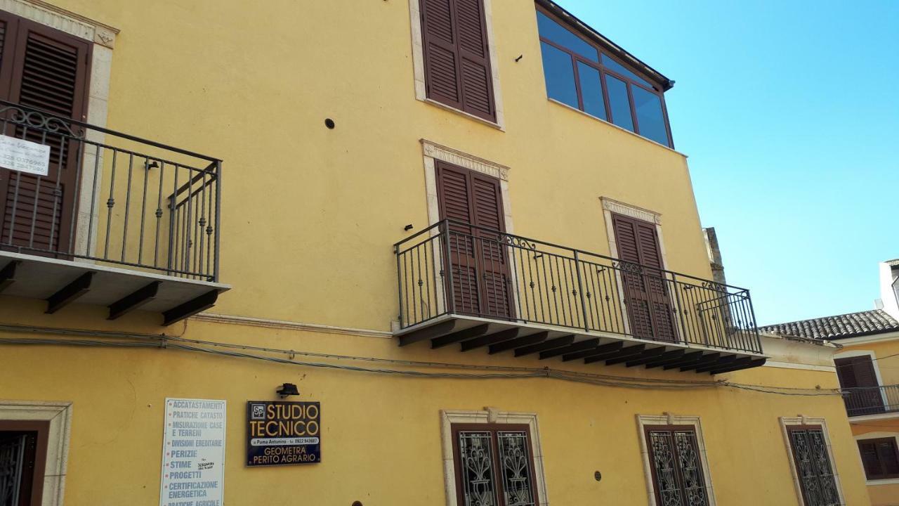 Casa Vacanza "La Chiazza Di Grutti" Grotte  Εξωτερικό φωτογραφία